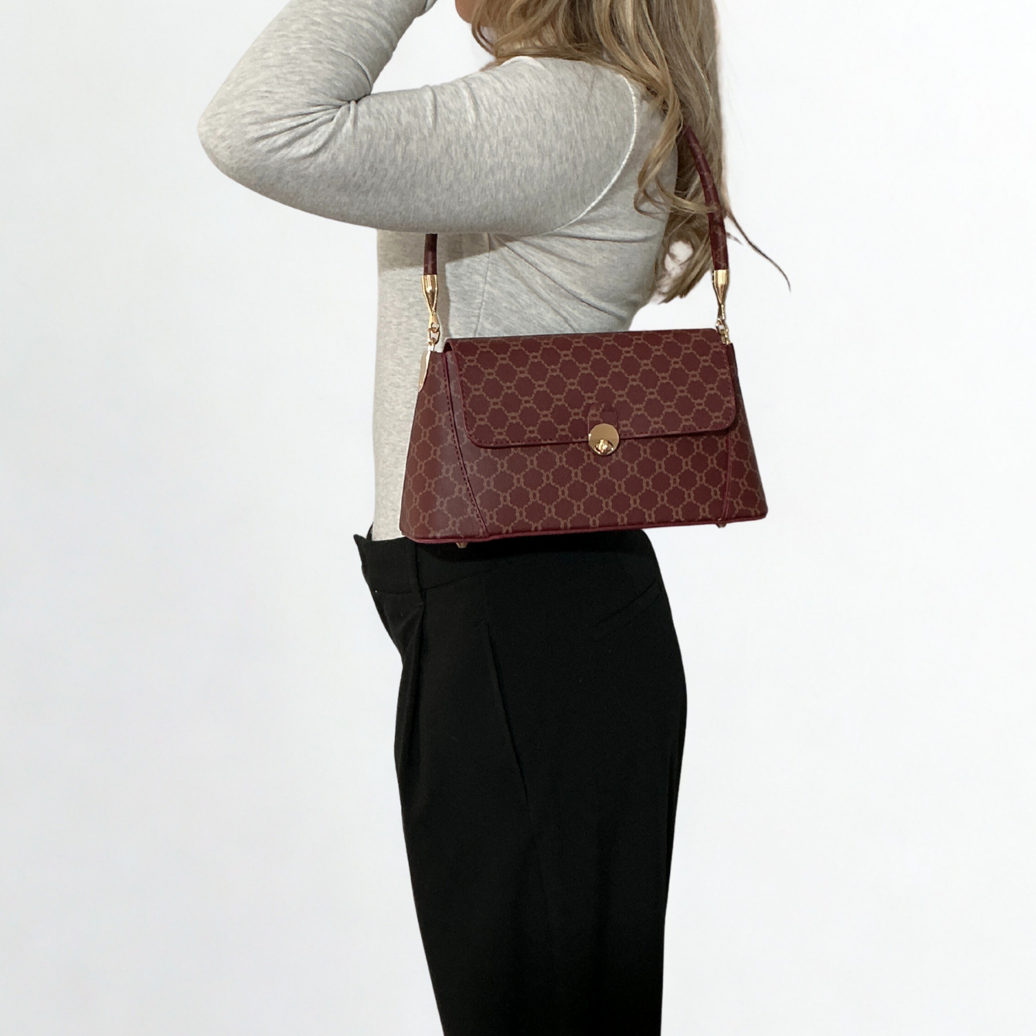 Yako Classy Kadın Omuz Çantası–Kilit Kapamalı