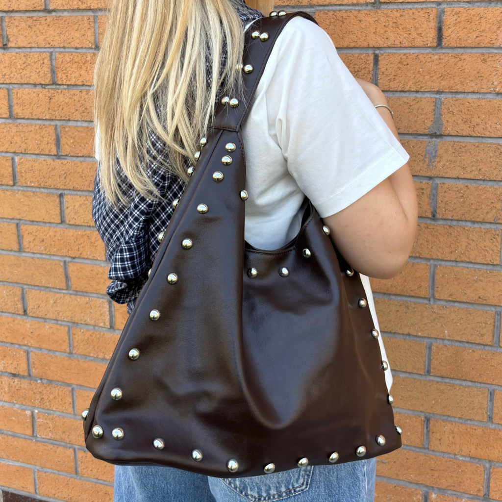 Rivet Geniş Hacimli Kadın Omuz Çantası